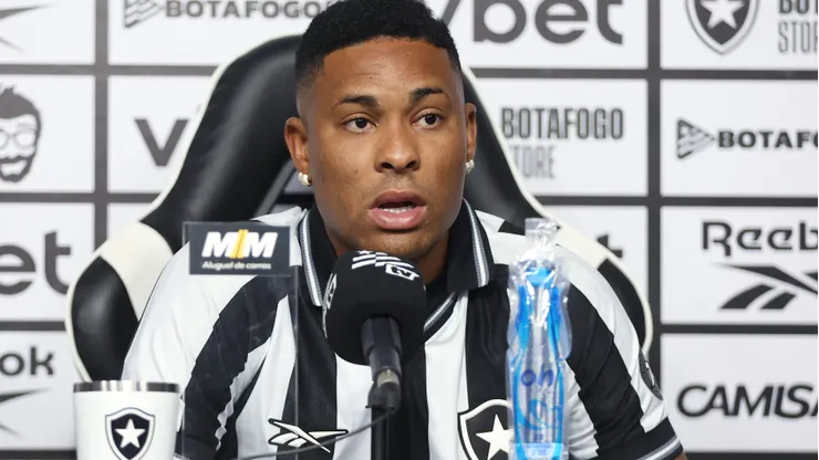 Lateral decidiu abrir o jogo - Foto: Vítor Silva/Botafogo.