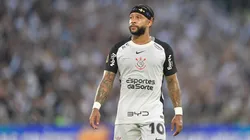 Memphis Depay vai desfalcar o Corinthians na Libertadores - Foto: Thiago Ribeiro/AGIF