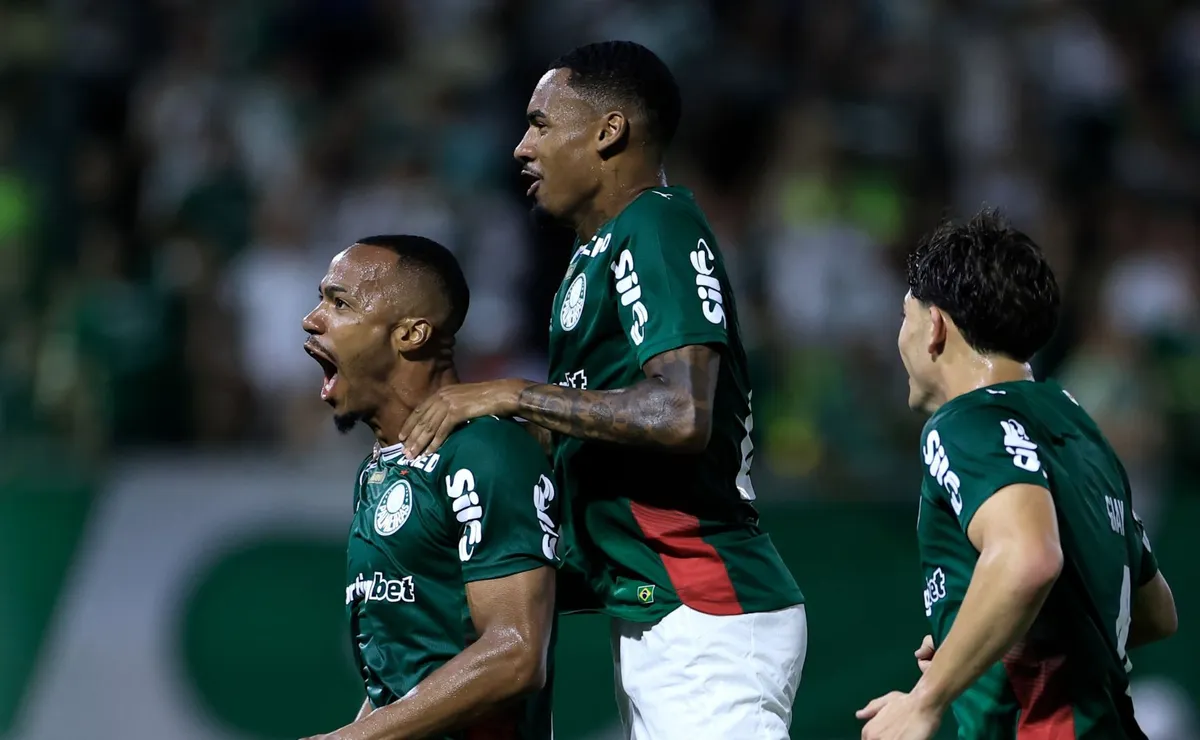 Palmeiras mede forças com veteranos que já foram esperança da Colômbia