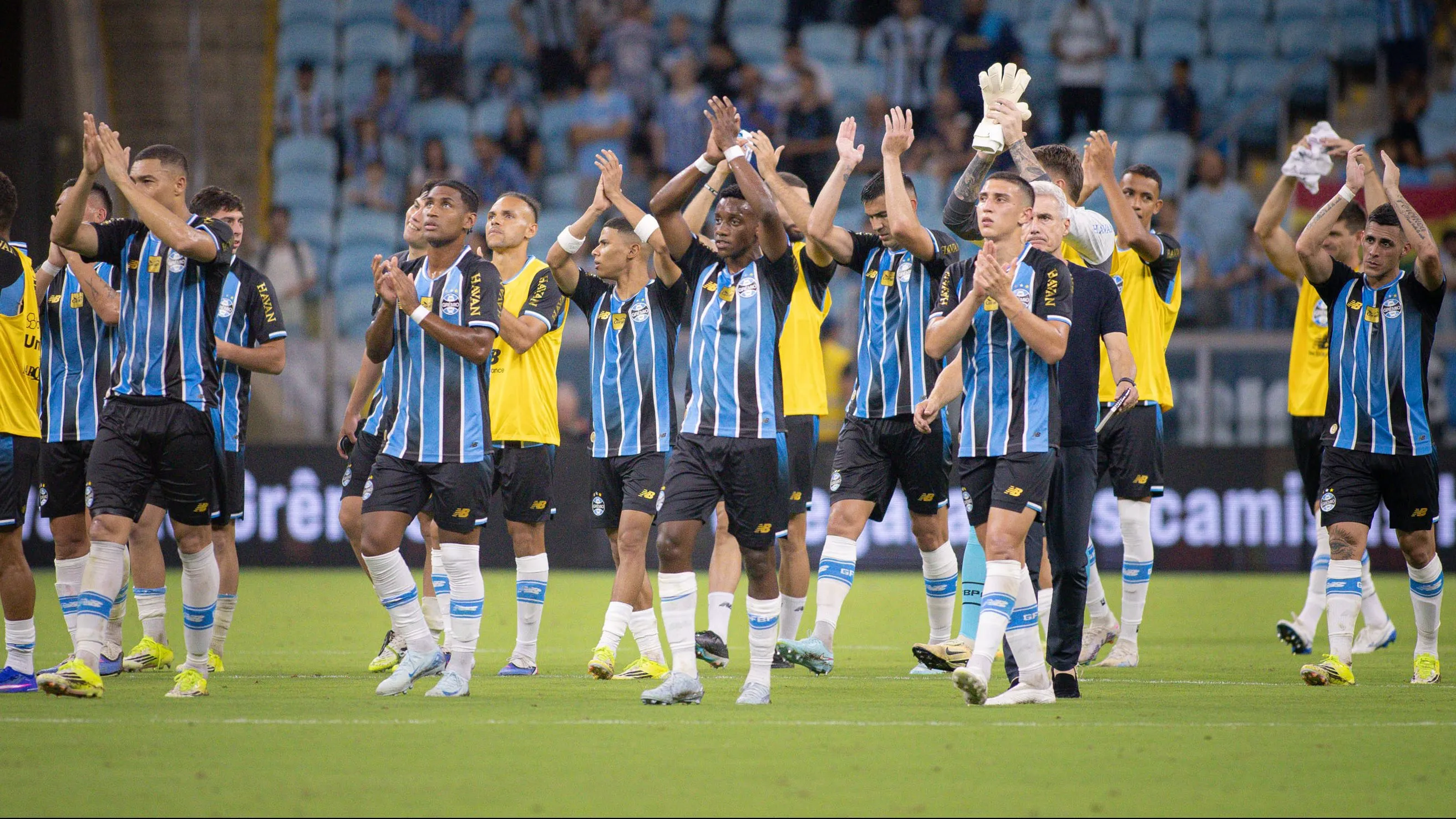 Jogadores do Grêmio. Foto: Maxi Franzoi/AGIF