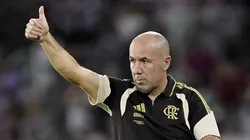 Leonardo Jardim conquistou o grupo.