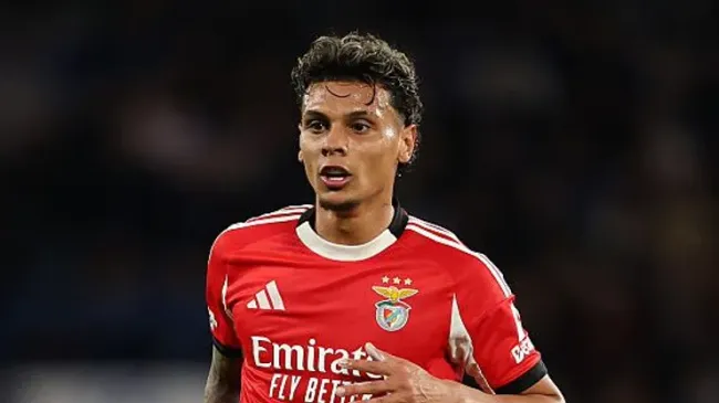 © Getty ImagesRichard Ríos, ex-Palmeiras, em ação no Benfica. Foto: Julian Finney/Getty Images