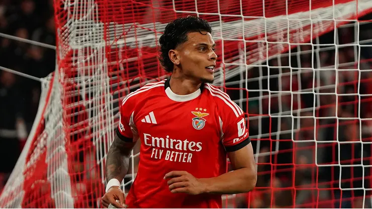 Richard Rios atuando pelo Benfica, de Portugal (Foto: Gualter Fatia/Getty Images).