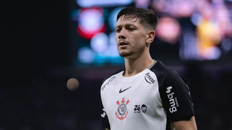 Rodrigo Garro em campo pelo Corinthians. Foto: Ettore Chiereguini/AGIF