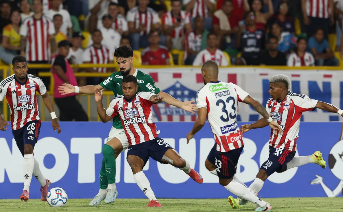 Palmeiras fica no empate em 1 a 1 com Junior Barranquilla pela estreia da Libertadores