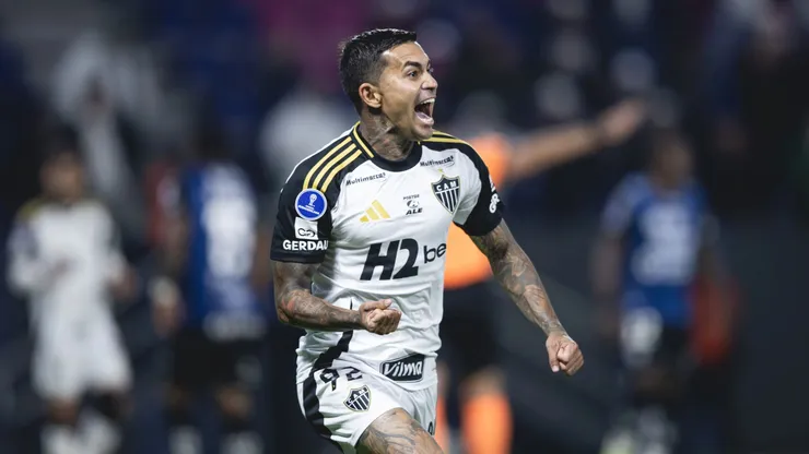 Dudu marca para o Atlético-MG.