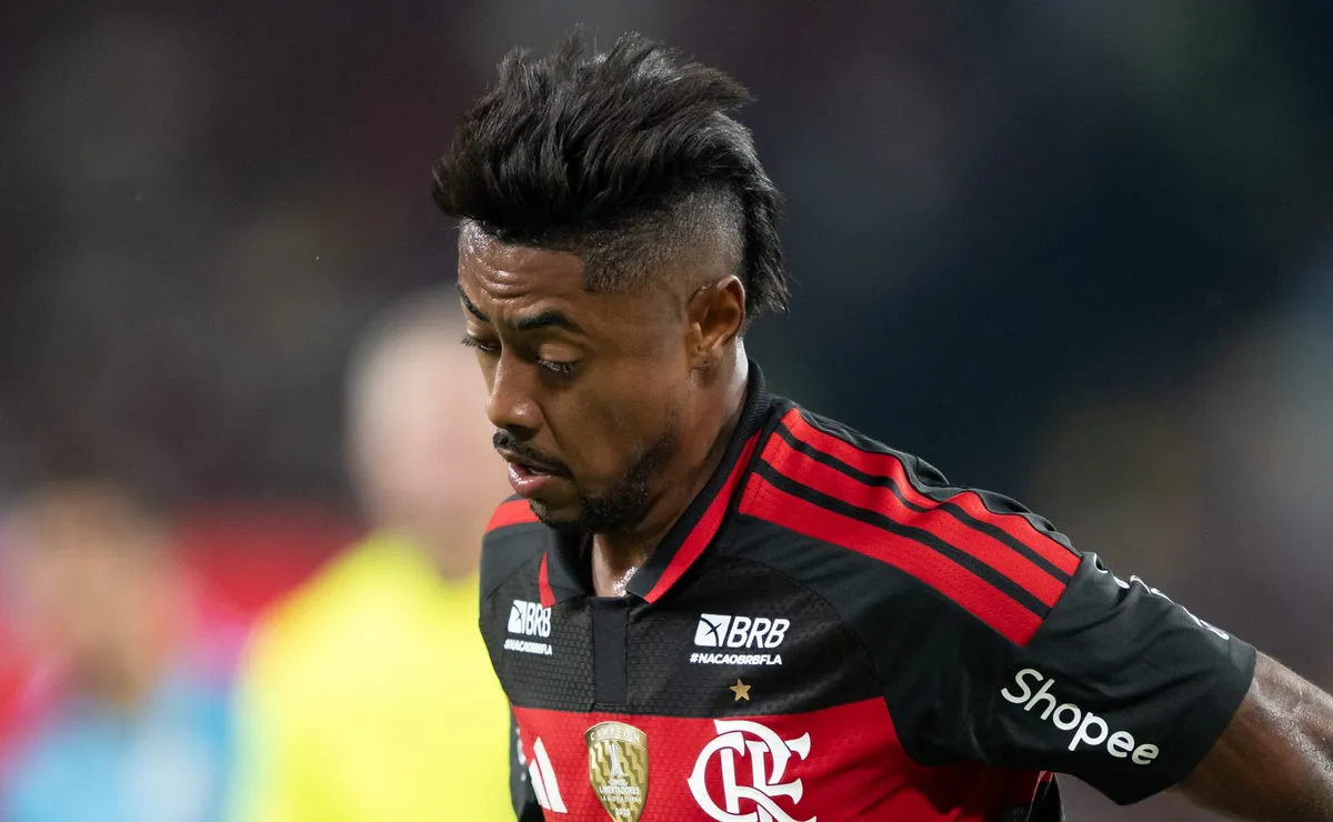 Bruno Henrique se torna herói em Cusco x Flamengo e marca após tempo no Departamento Médico