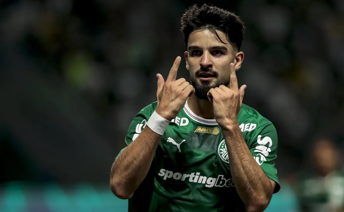 Flaco López iguala número de assistências da última temporada em apenas 22 jogos pelo Palmeiras