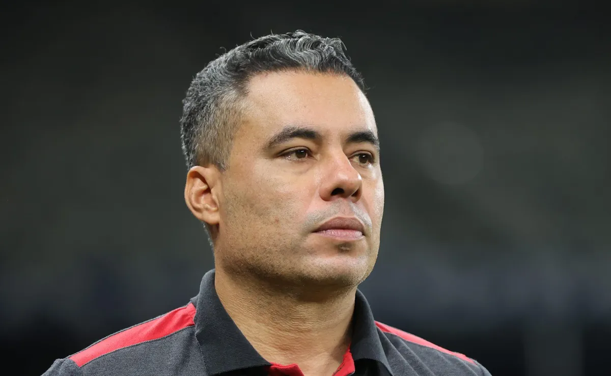 Jair Ventura elogia Roger Machado no São Paulo e projeta duelo pelo Brasileirão: “Vai dar trabalho”