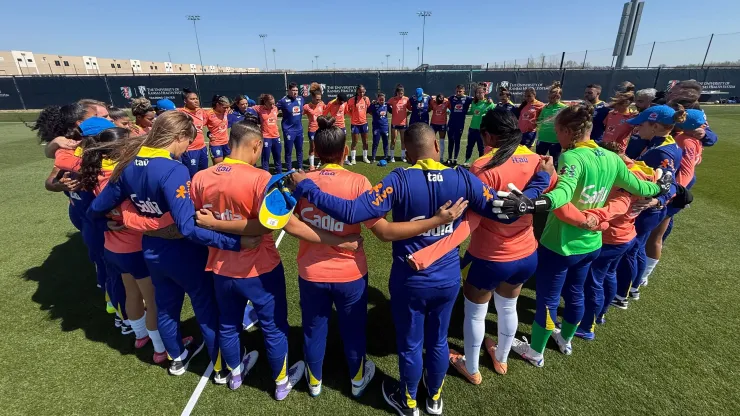 Seleção Feminina Sub-20 em treino no Kansas - Foto: Divulgação/CBF