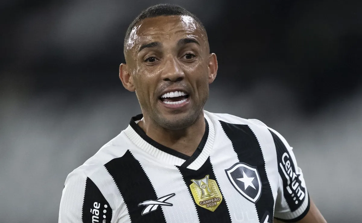 Marçal é sincero e opina sobre saída de Marlon Freitas do Botafogo: “Sabíamos que poderia acontecer”