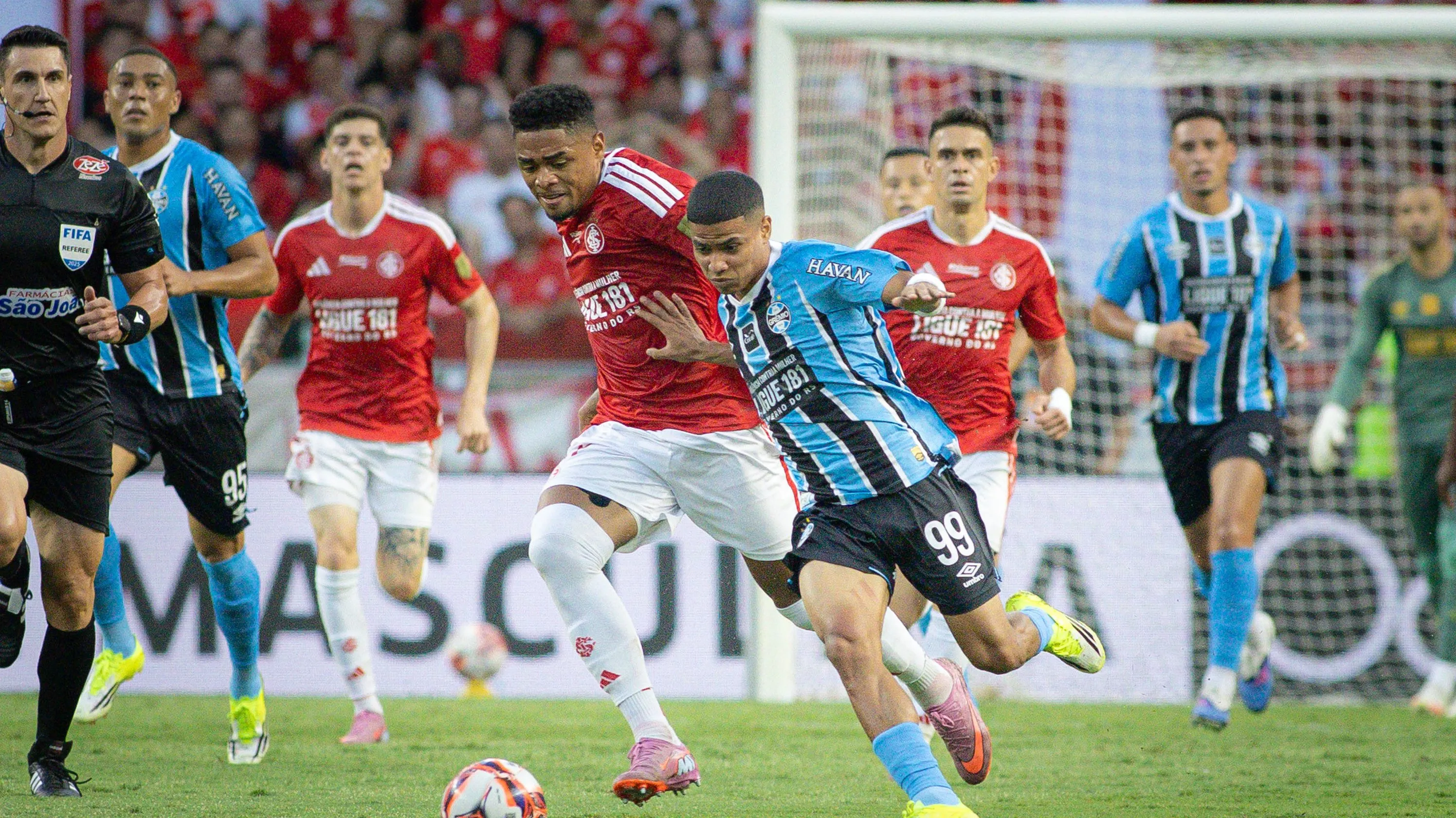 Gre-Nal no Gauchão. Foto: Maxi Franzoi/AGIF