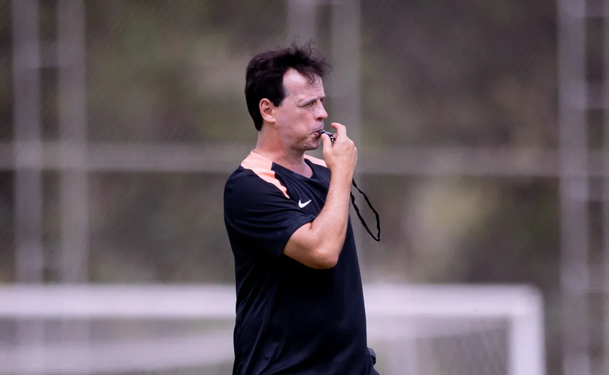 Fernando Diniz estreia em Platense-ARG x Corinthians e elenco tem apenas um velho-conhecido do treinador