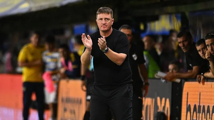 Walter Zunino, técnico do Platense. Foto: Rodrigo Valle/Getty Images