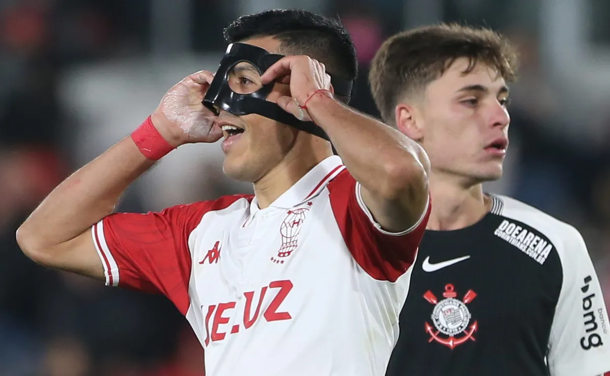 Corinthians tenta quebrar tabu de quatro anos na Argentina em estreia de Fernando Diniz