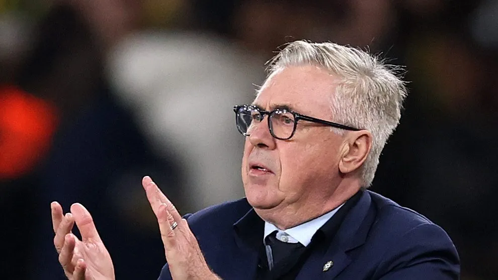 Foto: Ryan Pierse/Getty Images – Carleto durante amistoso do Brasil contra o Senegal, em Londres.