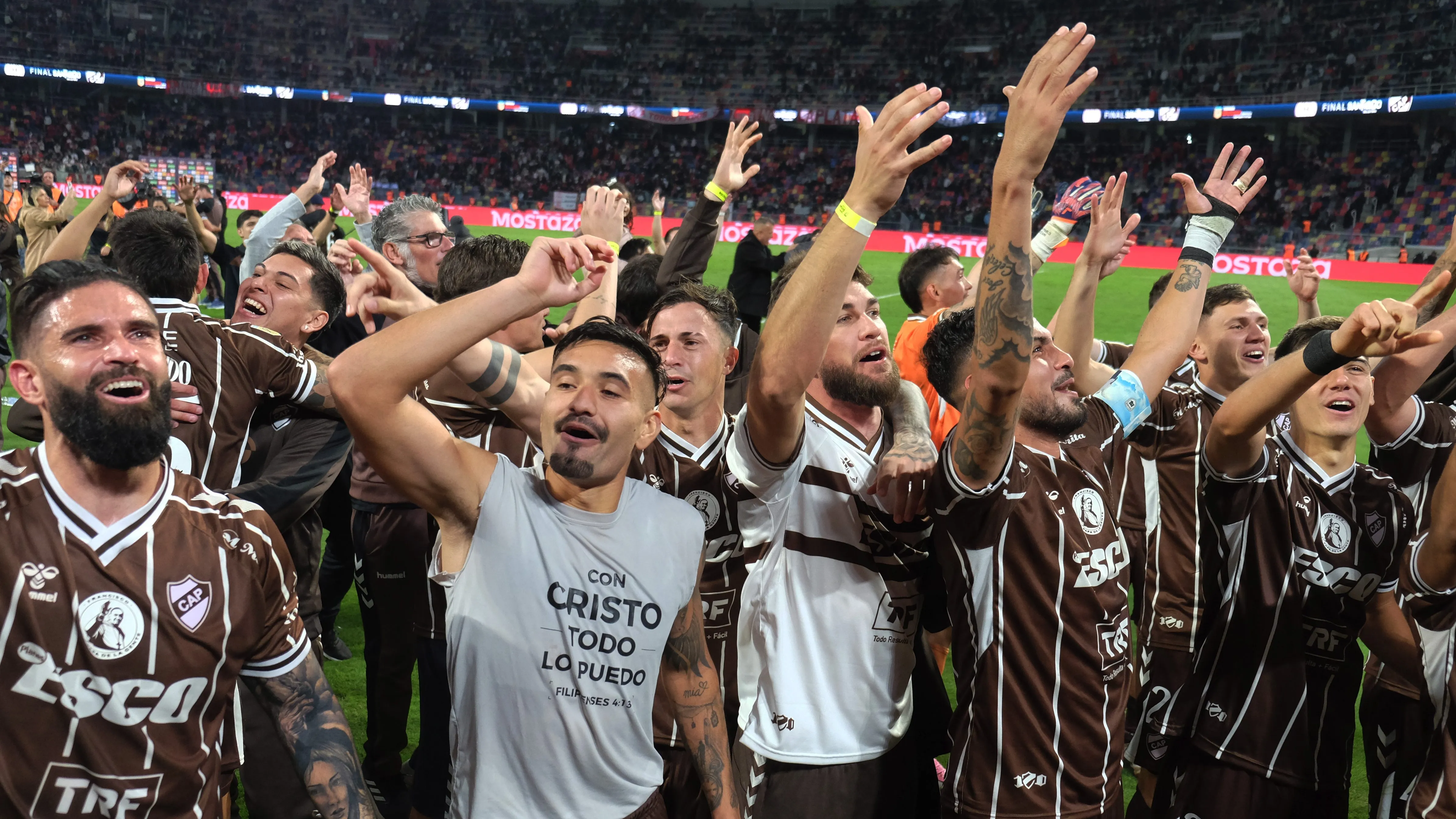 Huracán foi campeão argentino em 2025. (Photo by Joaquín Camiletti/Getty Images)