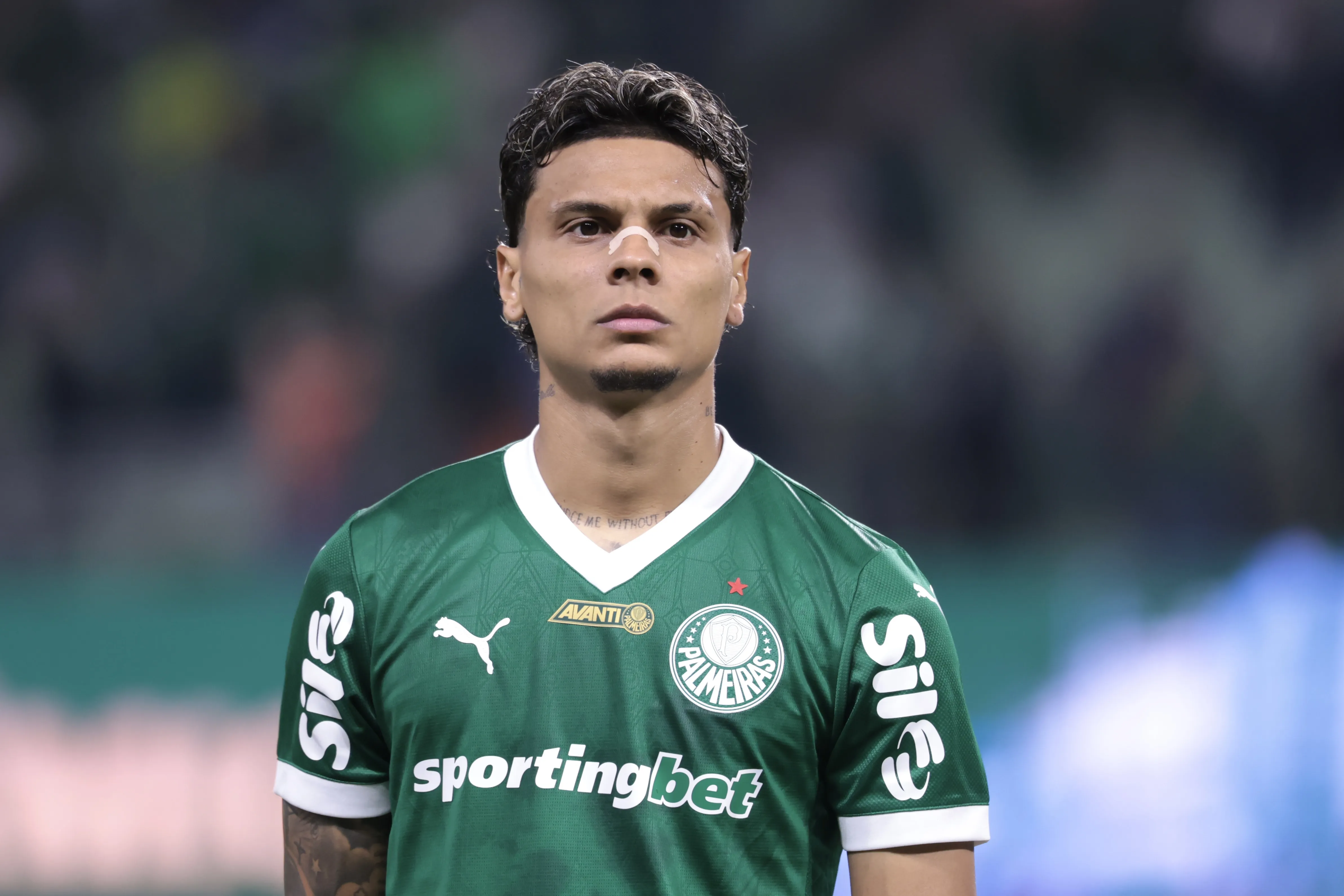 Richard Ríos durante partida contra o Mirassol no estadio Arena Allianz Parque pelo campeonato Brasileiro A 2025. Foto: Marcello Zambrana/AGIF