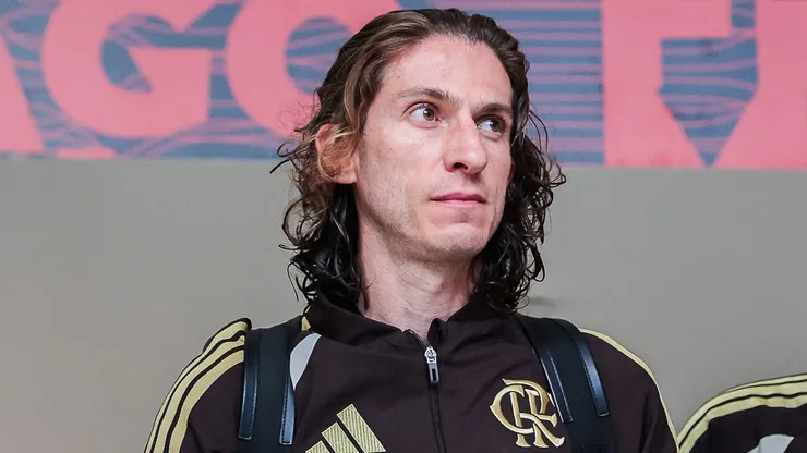 Filipe Luís ex-técnico do Flamengo vem trabalhando por carreira na Europa como técnico