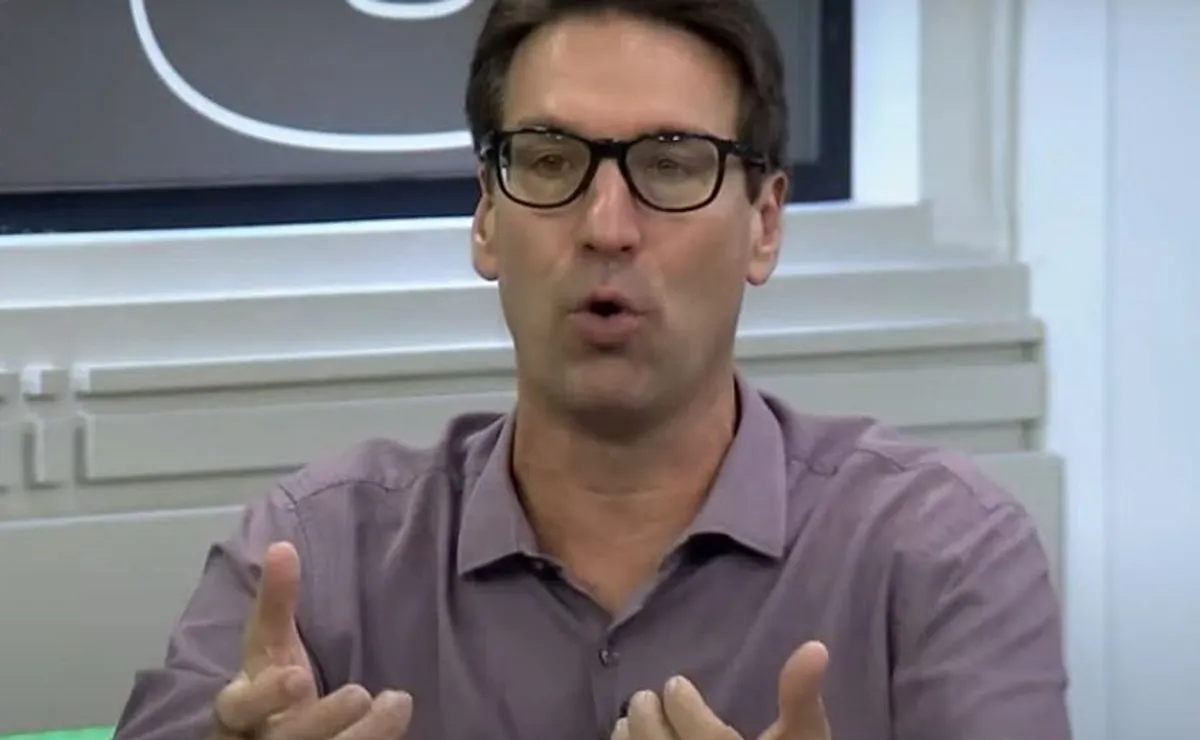 Arnaldo Ribeiro detalha que mais expulsões devem ocorrer no São Paulo: “Tem mais gente para rodar”