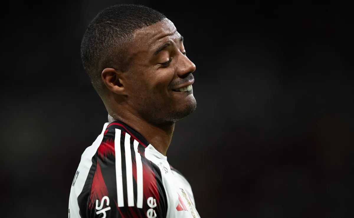 De la Cruz tem reviravolta com Leonardo Jardim e meia pode voltar a jogar no Flamengo