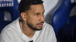 Volante tem o futuro incerto - Foto: Thiago Ribeiro/AGIF.