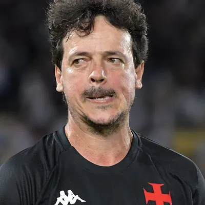 Sincero, Fernando Diniz projeta clássico contra o Palmeiras