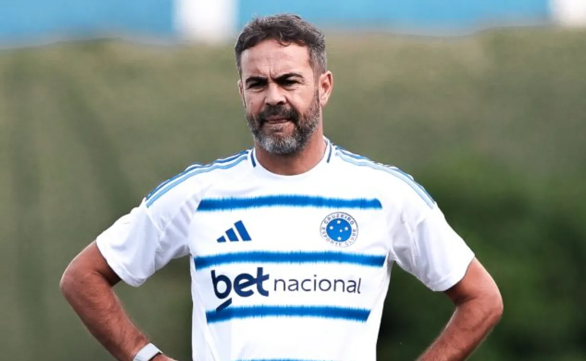 Artur Jorge prepara reformulação no Cruzeiro e diretoria fará 5 contratações além de 4 saídas