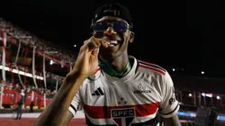 Zagueiro tem o futuro incerto - Foto: Ricardo Moreira/Getty Images.