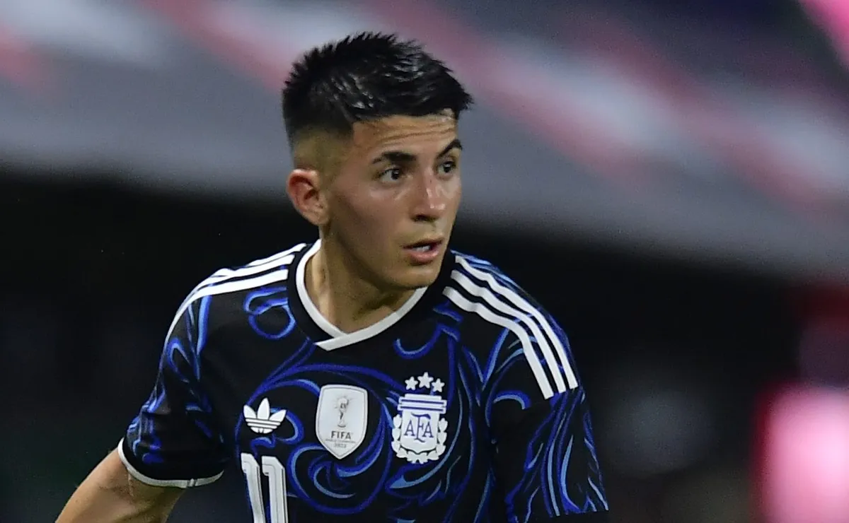 Palmeiras insiste na contratação de Thiago Almada e quer vender Luighi para fechar negócio