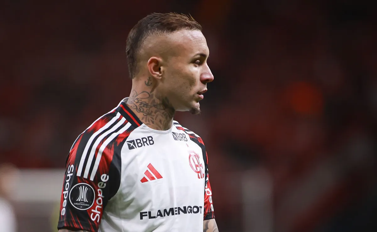 Everton Cebolinha volta a mira do Cruzeiro e futuro deve ser distante do Flamengo