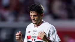 Pablo Maia jogador do Sao Paulo comemora vitoria ao final da partida contra o Cruzeiro no estadio Morumbi pelo campeonato Brasileiro A 2026. Foto: Marcello Zambrana/AGIF