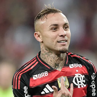 Alvo do Corinthians, Cebolinha deseja retornar ao futebol do exterior