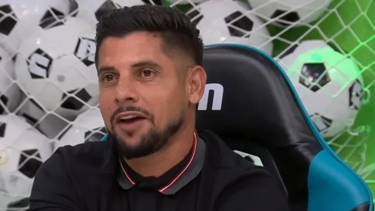 Cicinho projetou como será Santos x Atlético-MG - Foto: Reprodução/YouTube