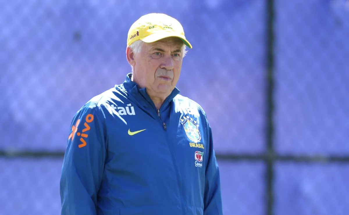 Jornal espanhol destaca lesões da seleção brasileira e indica projeto mais exigente da carreira de Ancelotti
