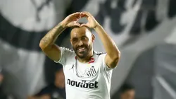 Moises jogador do Santos comemora seu gol durante partida contra o Atletico-MG no estadio Vila Belmiro pelo campeonato Brasileiro A 2026. Foto: Mauricio De Souza/AGIF