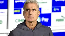 Luís Castro não conseguiu fazer o Grêmio vencer o Gre-Nal.