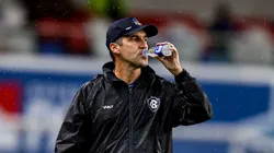 Léo Condé durante a partida de ontem