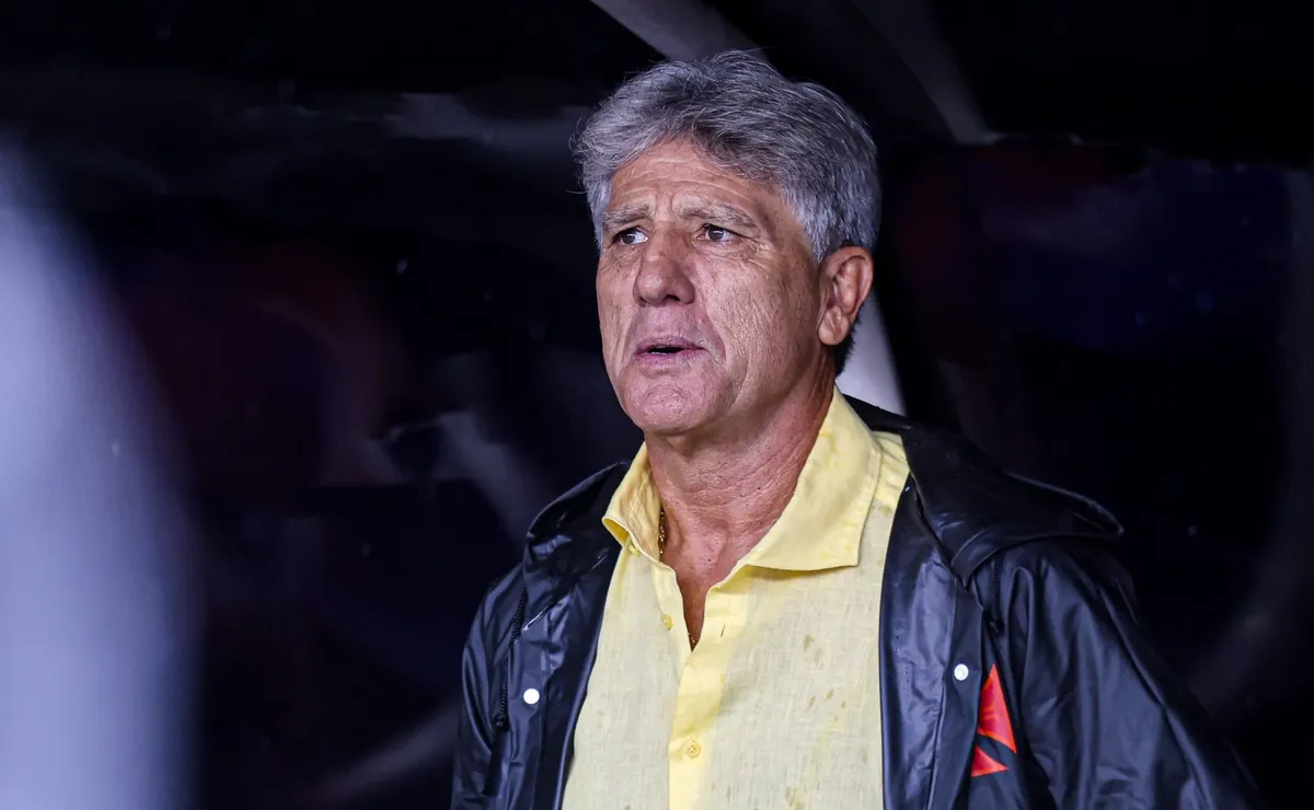 Escalação do Vasco: Renato Gaúcho pode contar com Thiago Mendes contra o Corinthians