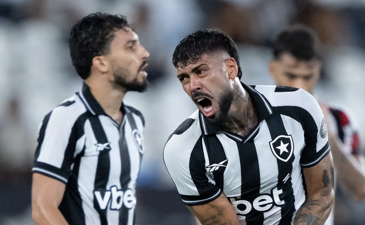 Erros defensivos do Botafogo resultam no empate diante do Coritiba, no Nilton Santos
