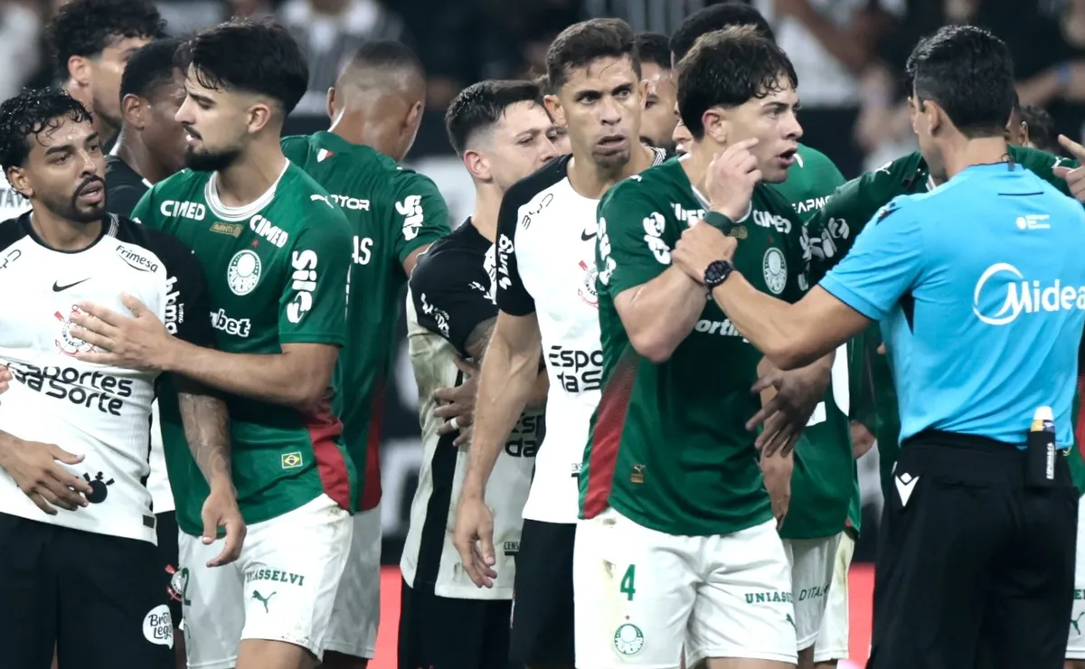 Palmeiras empata com o Corinthians mesmo com dois jogadores a mais na Neo Química Arena