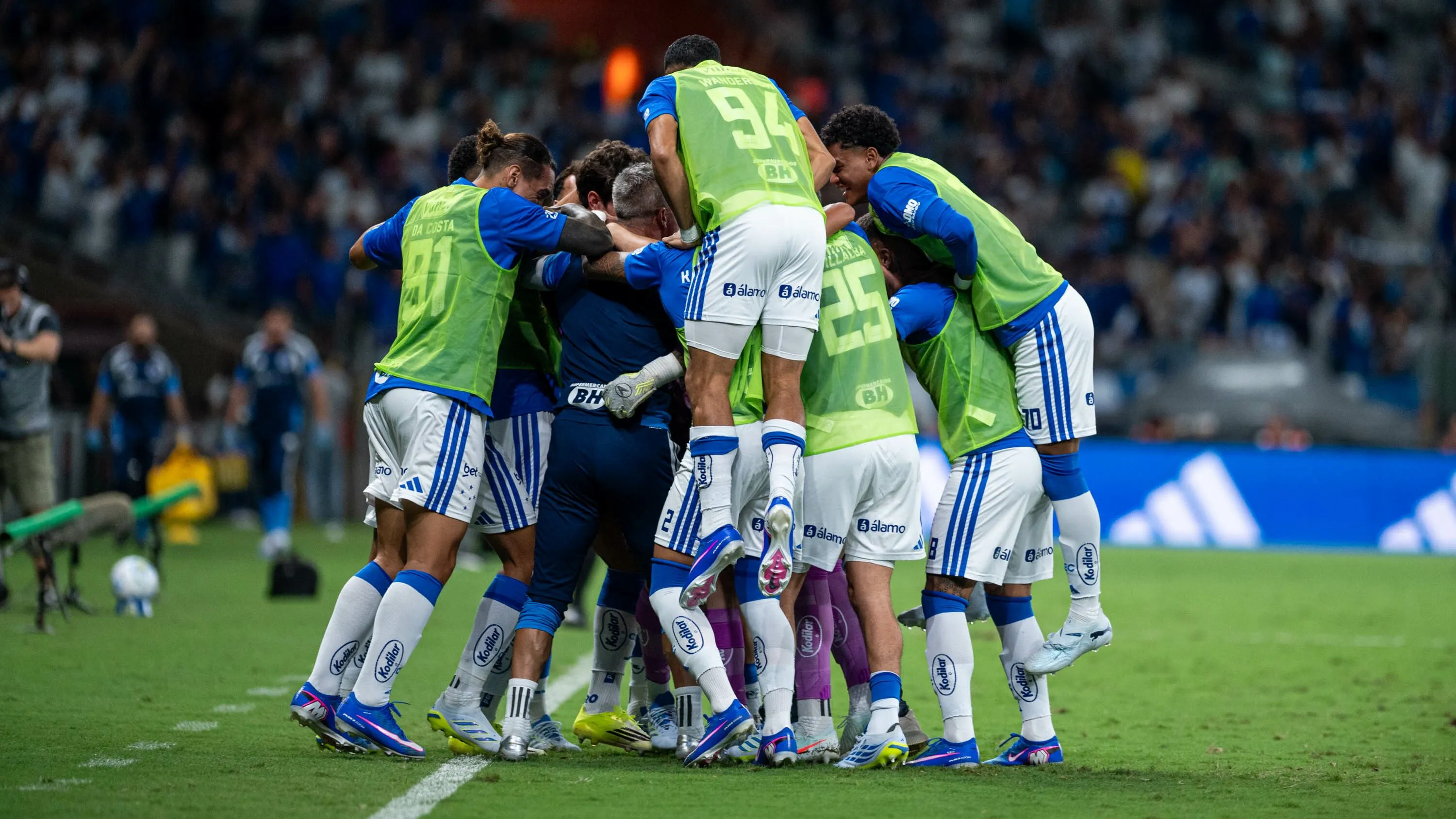 Cruzeiro x Red Bull Bragantino - Foto: Alessandra Torres/AGIF.