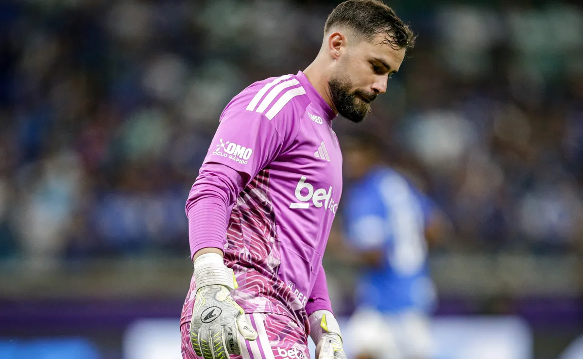 Gerson mostra apoio a Matheus Cunha e momento chama atenção na vitória do Cruzeiro