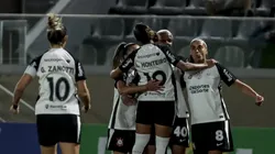 Brabas conquistam terceiro lugar. Foto: Marco Miatelo/AGIF