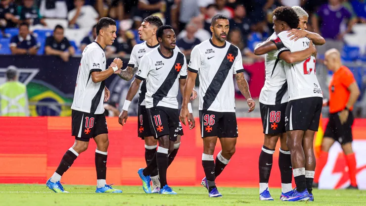André Gomez jogador do Vasco comemora seu gol durante partida contra o Remo. Foto: Fernando Torres/AGIF