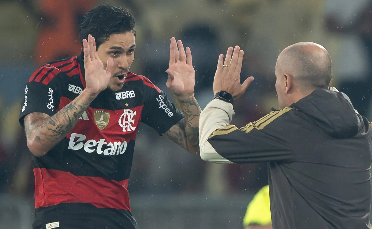 Leonardo Jardim vai na contramão de Filipe Luís sobre Pedro no Flamengo: “É um jogador completo”