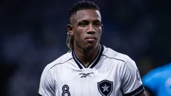Danilo jogador do Botafogo durante partida contra o Palmeiras no estadio Arena Allianz Parque pelo campeonato Brasileiro A 2026.