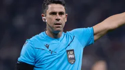 Flávio Rodrigues de Souza foi o árbitro da partida do clássico.