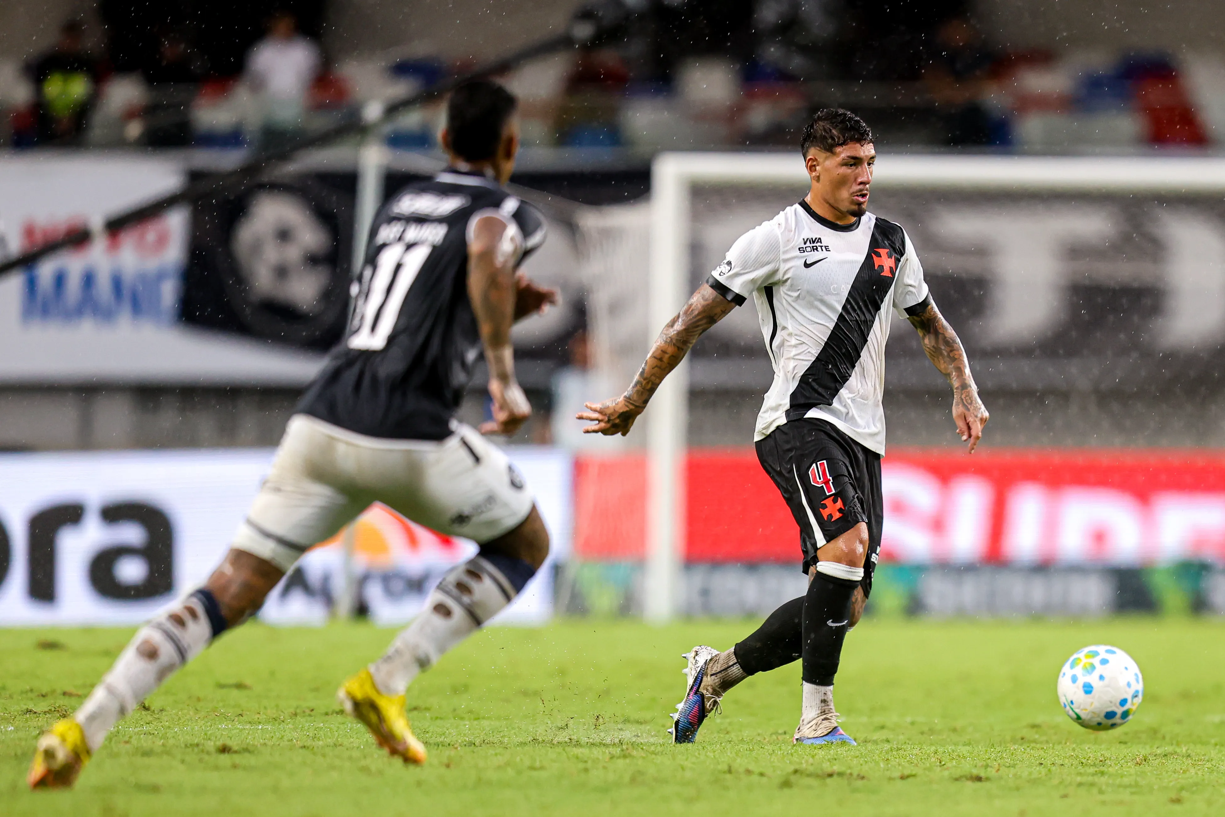 Vasco ficou no empate com o Remo. Foto: Fernando Torres/AGIF