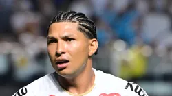 - Rony jogador do Santos durante partida contra o Remo